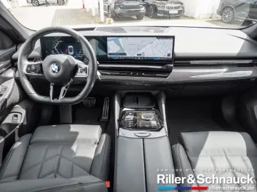 BMW 520i M-Sport PANO+STANDHZG+HK+ACC+HUD