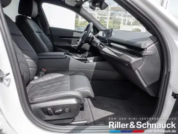 BMW 520i M-Sport PANO+STANDHZG+HK+ACC+HUD