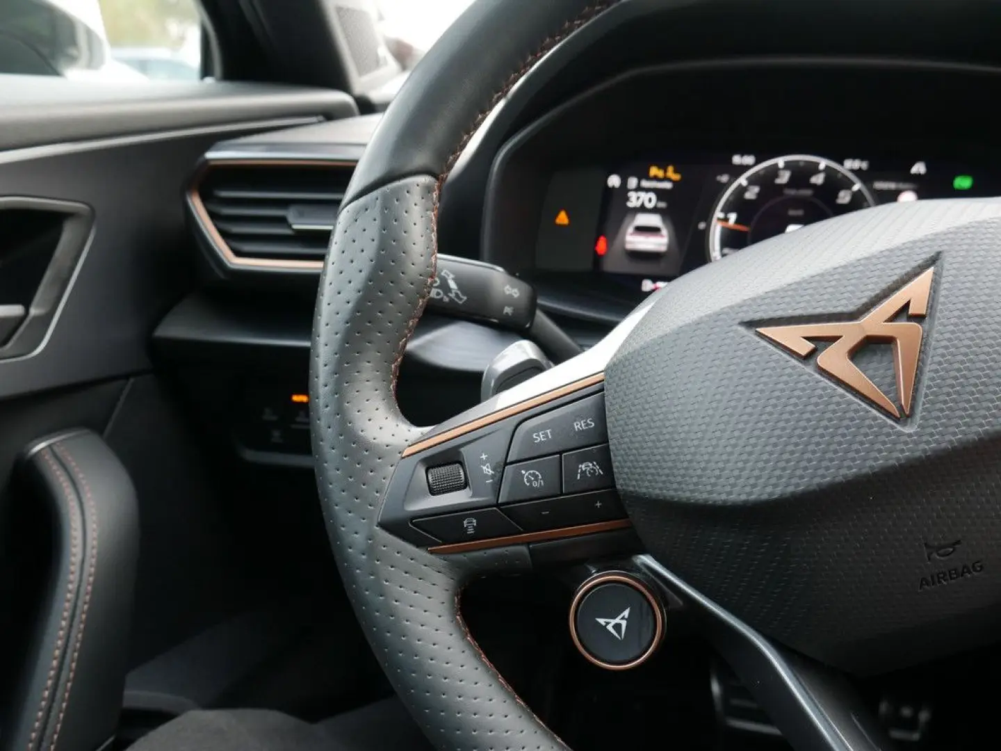 Formentor 2.0 TSI VZ 4Drive BEATS COPPER AHK LED