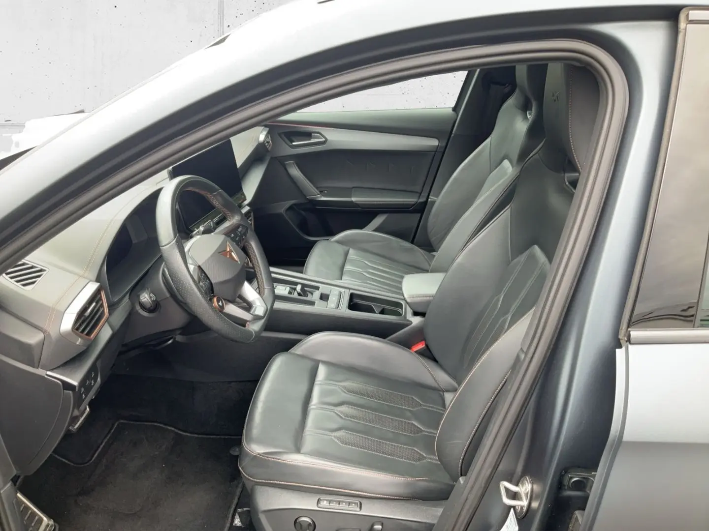 Formentor VZ 4Drive 2.0 TSI AHK Navi Lederpaket 