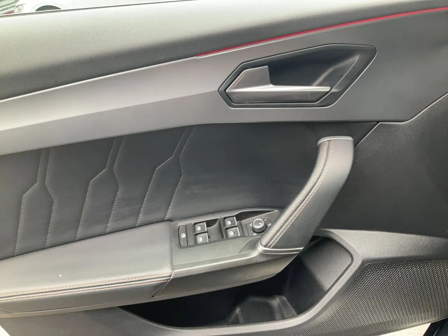 Formentor VZ 4Drive 2.0 TSI AHK Navi Lederpaket 