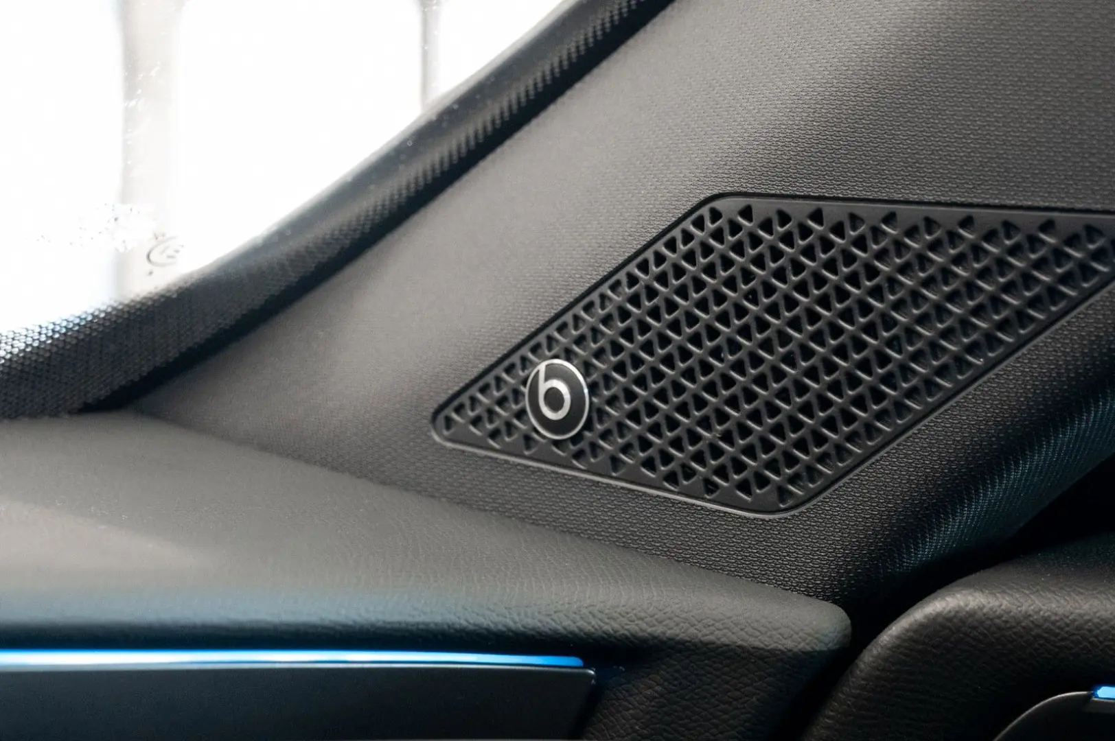 Formentor VZ5 4Drive|SABELT SCHALENSITZE|BEATS