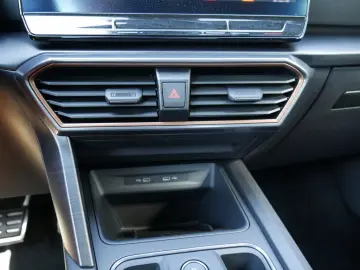 Formentor 2.0 TSI VZ 4Drive COPPER NAVI ACC LED