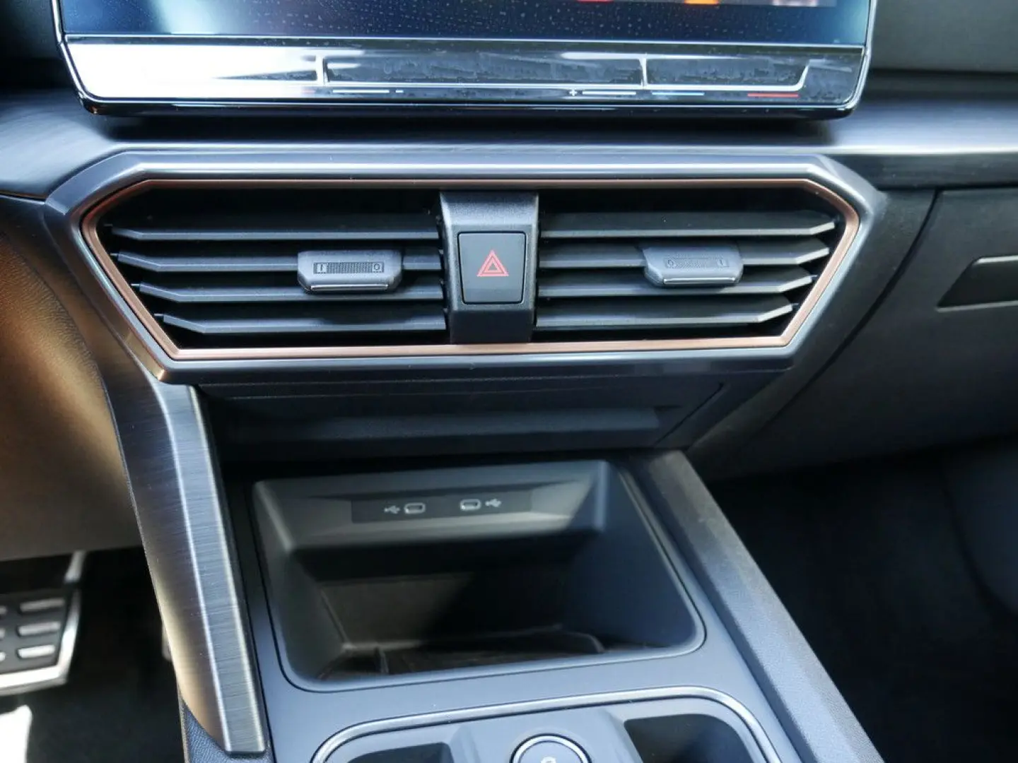 Formentor 2.0 TSI VZ 4Drive COPPER NAVI ACC LED