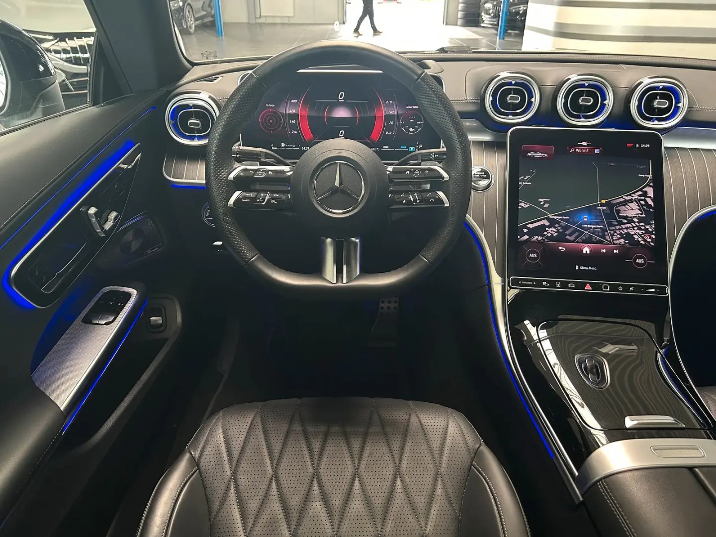 CLE Coupe 300 AMG 4M PANORAMA-BURMESTER-360°DIGI