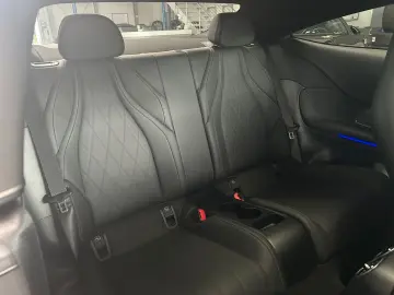 CLE Coupe 300 AMG 4M PANORAMA-BURMESTER-360°DIGI