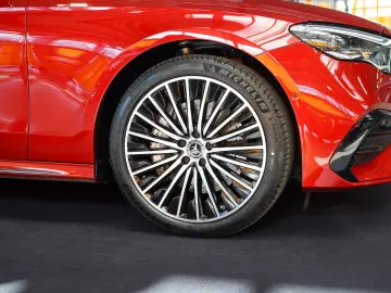 E 300 e AMG Line Premium Burmester 4D Assistenz
