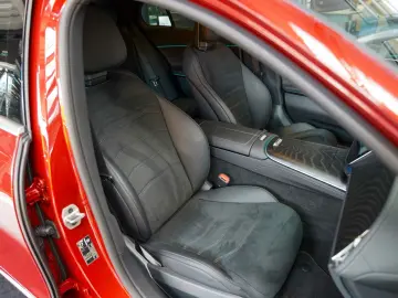 E 300 e AMG Line Premium Burmester 4D Assistenz