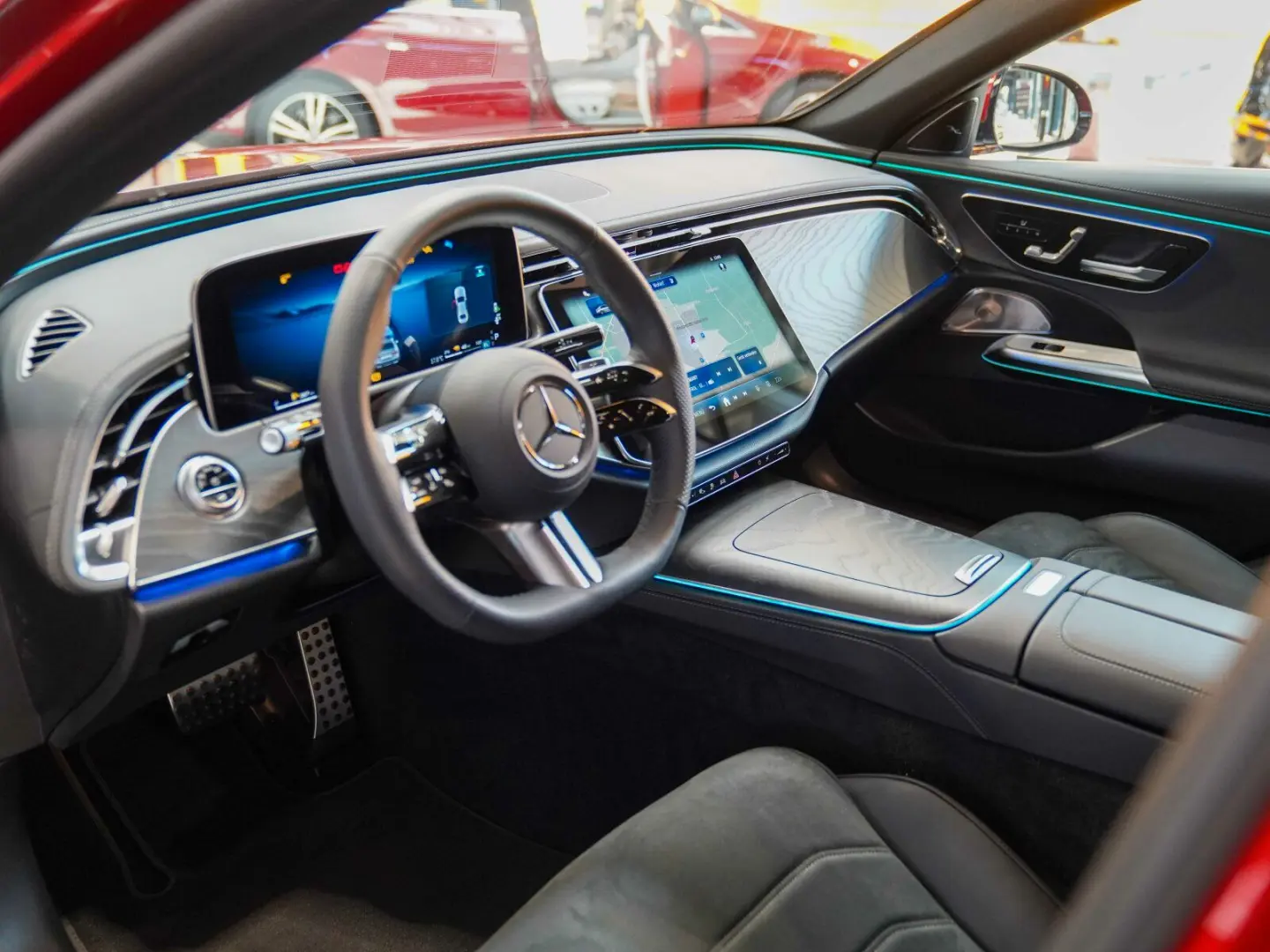 E 300 e AMG Line Premium Burmester 4D Assistenz