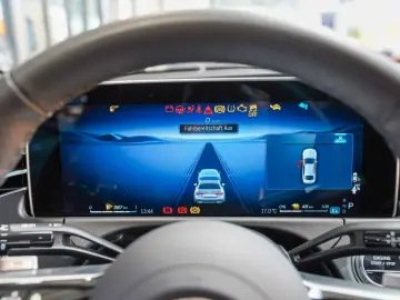 E 300 e AMG Line Premium Burmester 4D Assistenz