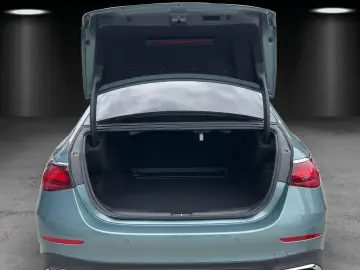 E 200 AMG Pano DISTRO Kamera NIGHT KeyGO 19