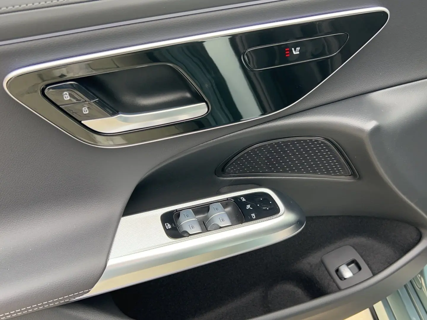 E 200 AMG Pano DISTRO Kamera NIGHT KeyGO 19