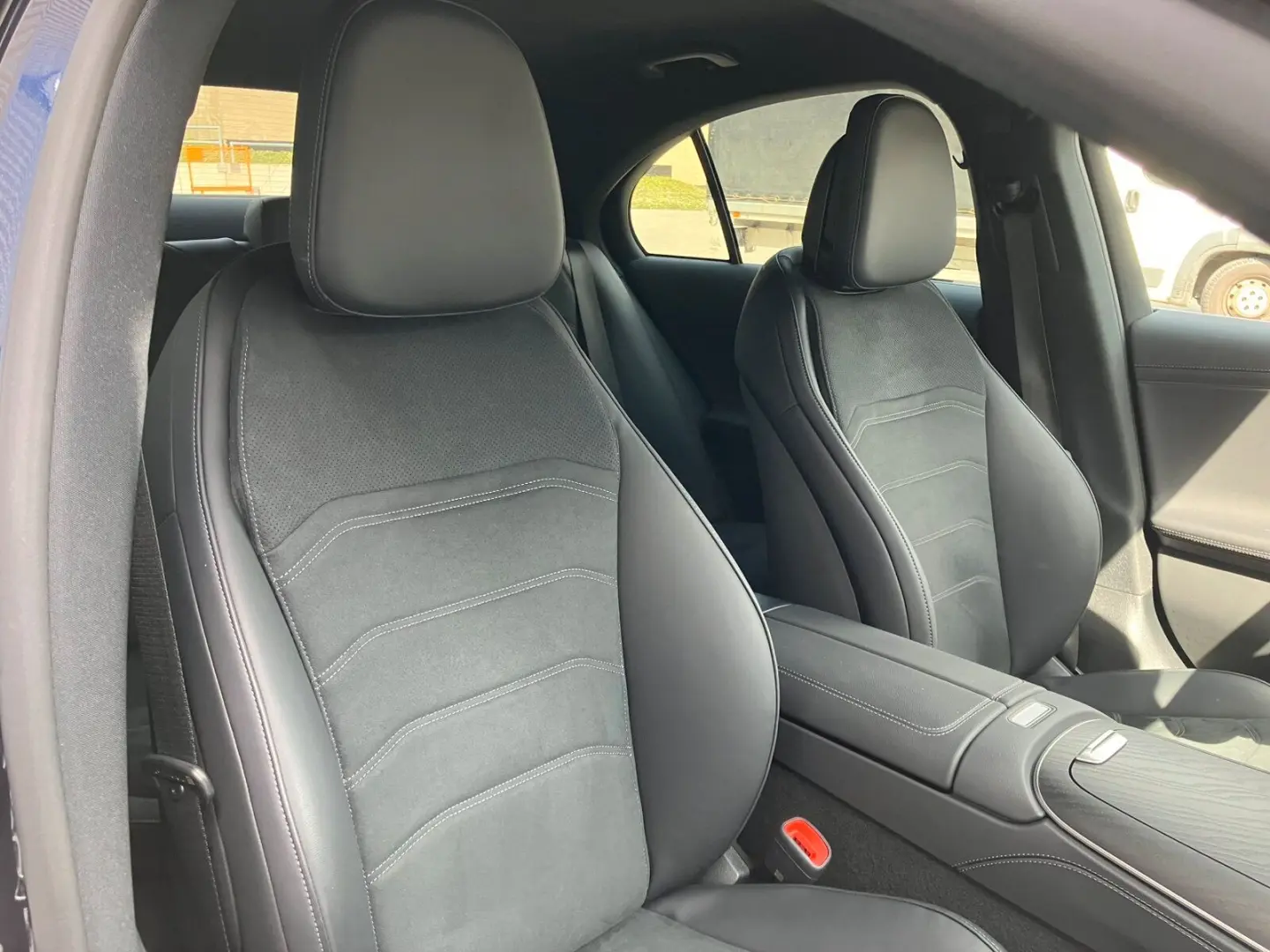 E 300 e Limousine AMG Line *Dig.Light*AHK*360°K*