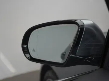 E 300 e 9G-Tronic AMG Navi/Leder/Distronic/Kamer