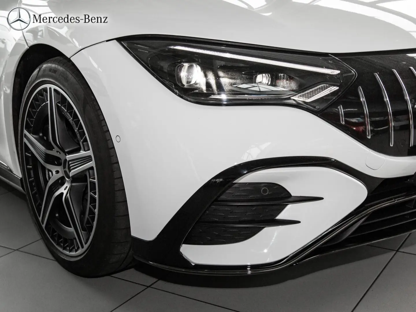 EQE 43 AMG 4M Pano, 360°, MBUX, LED, HUD,