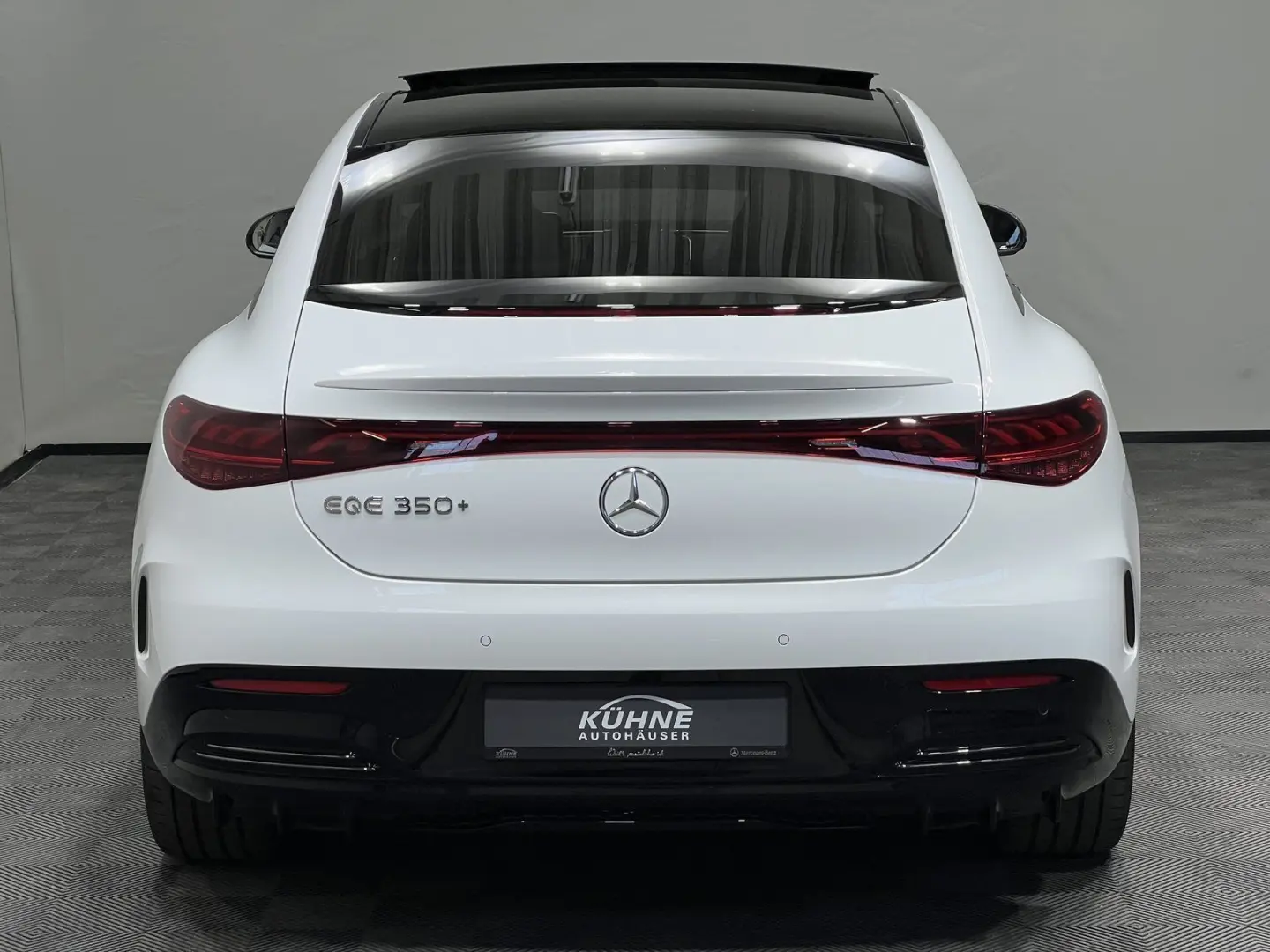 EQE 350+ AMG Pano Airm. HA Lenk.10° 360° 0,25%
