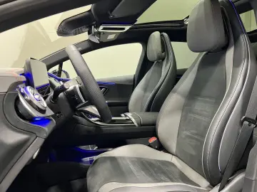 EQE 350+ AMG Pano Airm. HA Lenk.10° 360° 0,25%