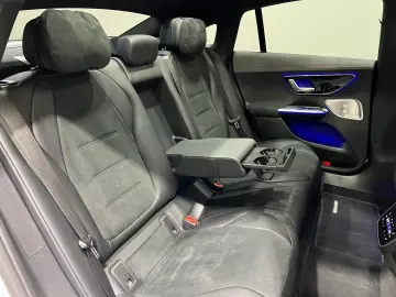 EQE 350+ AMG Pano Airm. HA Lenk.10° 360° 0,25%