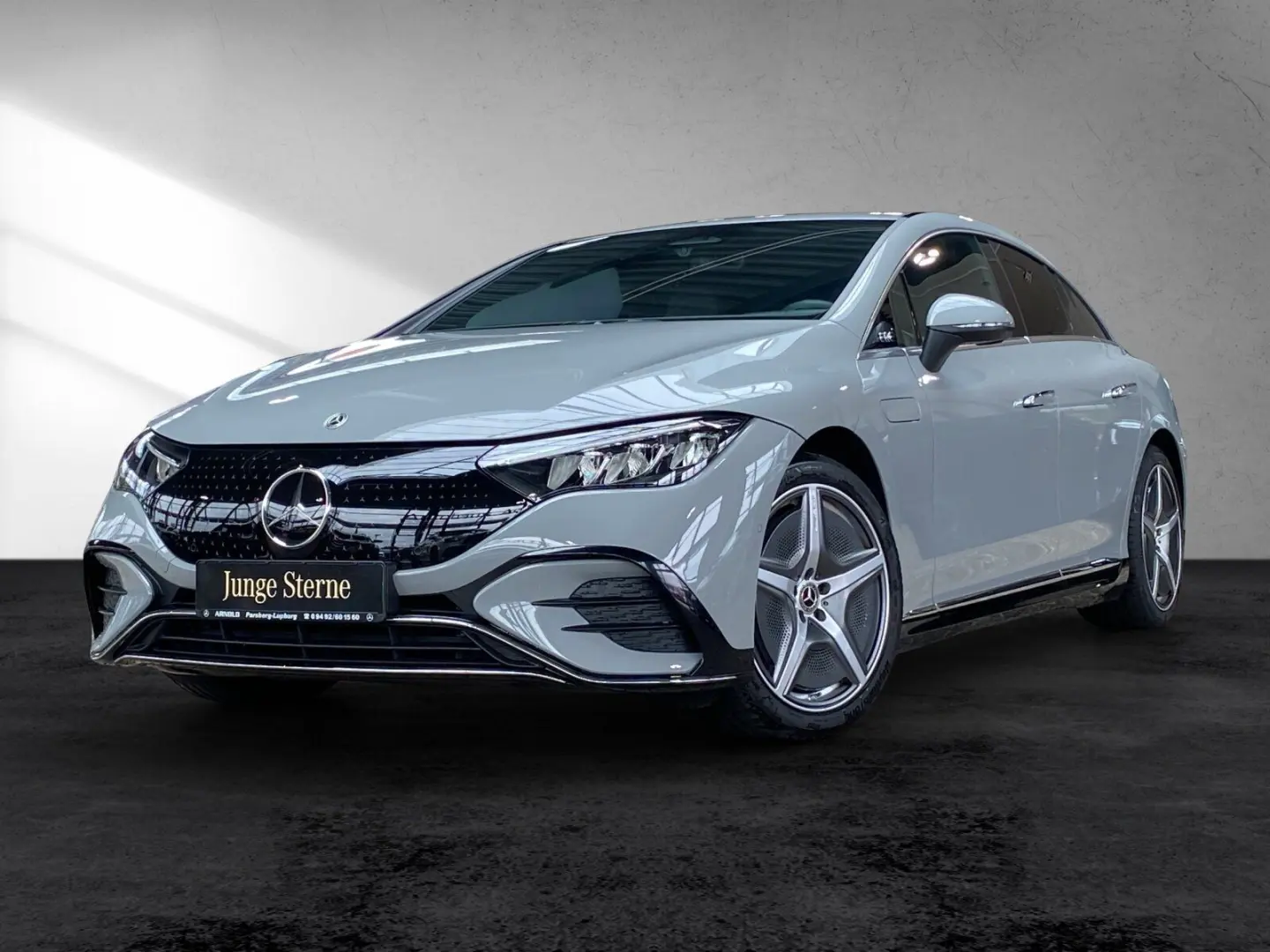 EQE 350 AMG L. Burmester AHK Hinterachsl. Kamera