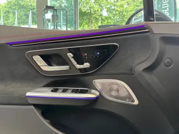 EQE 350 4M PREMIUM PLUS AMG+AIRMATIC+PANO+NIGHT