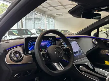EQE 350 4M PREMIUM PLUS AMG+AIRMATIC+PANO+NIGHT