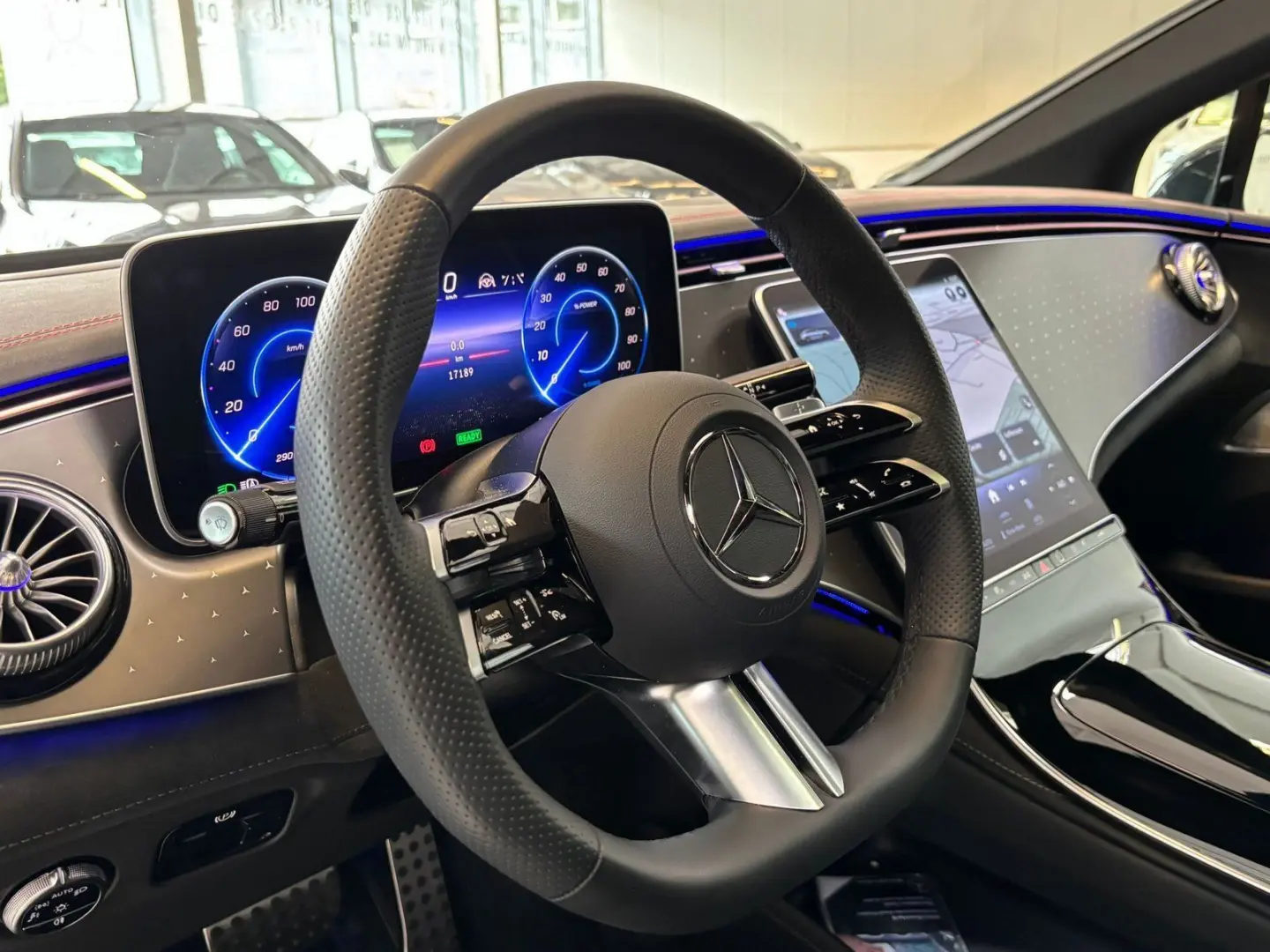 EQE 350 4M PREMIUM PLUS AMG+AIRMATIC+PANO+NIGHT