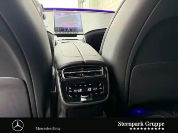 EQE 300 AMG Distro+Airmatic+Night+AHK+Burmester+