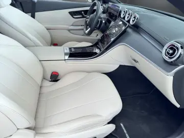 CLE 200 Coupé AMG, 20'', Night, Pano, Burmester