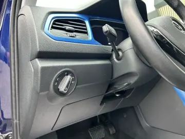 T-Roc R-Line 1.5 TSI 110 kW DSG Leder*Nav*Kam*PD