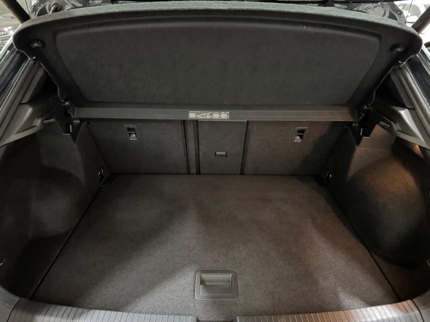 T-Roc Sport 1.5TSI DSG/CAM/elek.HECK/17