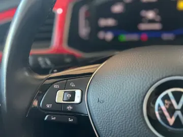 T-Roc 1.5 TSI Style LED/Stand-HZ/Pano/ACC/Kam