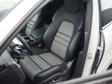 Cayenne E-Hybrid Coupé LEICHTBAU SPORTPAKET-ACC