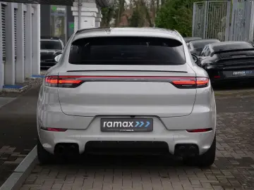Cayenne E-Hybrid Coupé LEICHTBAU SPORTPAKET-ACC