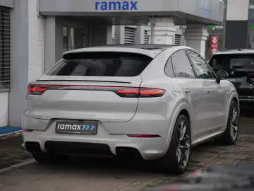 Cayenne E-Hybrid Coupé LEICHTBAU SPORTPAKET-ACC