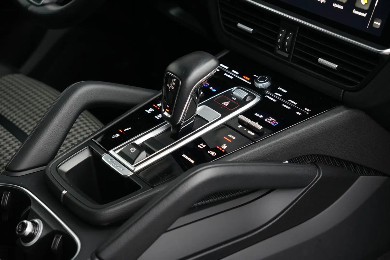 Cayenne E-Hybrid Coupé LEICHTBAU SPORTPAKET-ACC