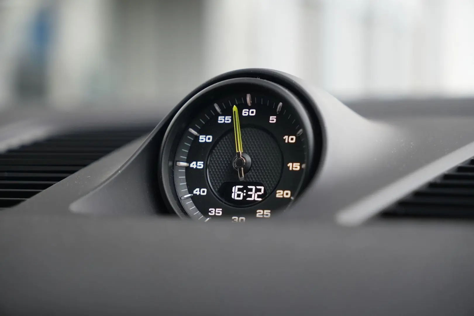 Cayenne E-Hybrid Coupé LEICHTBAU SPORTPAKET-ACC