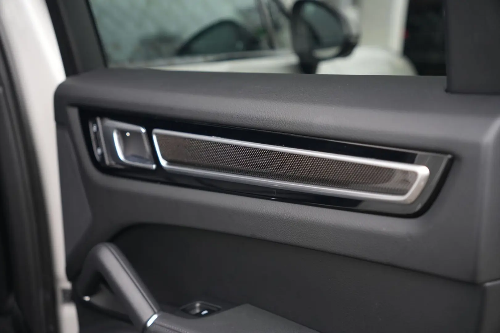 Cayenne E-Hybrid Coupé LEICHTBAU SPORTPAKET-ACC
