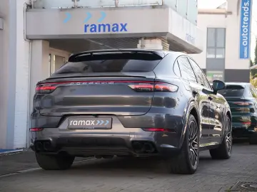 E-Hybrid Coupé  SPORTDESIGN-ACC-AHK-BOSE-21RS