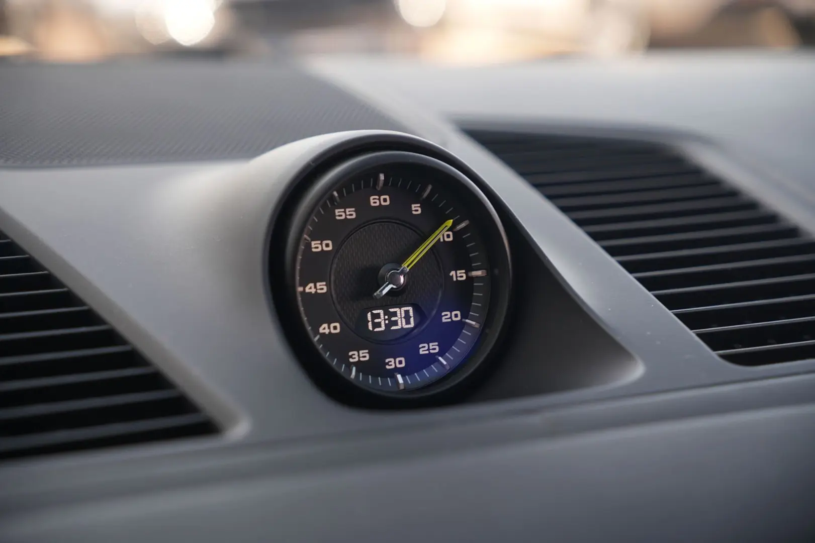 E-Hybrid Coupé  SPORTDESIGN-ACC-AHK-BOSE-21RS