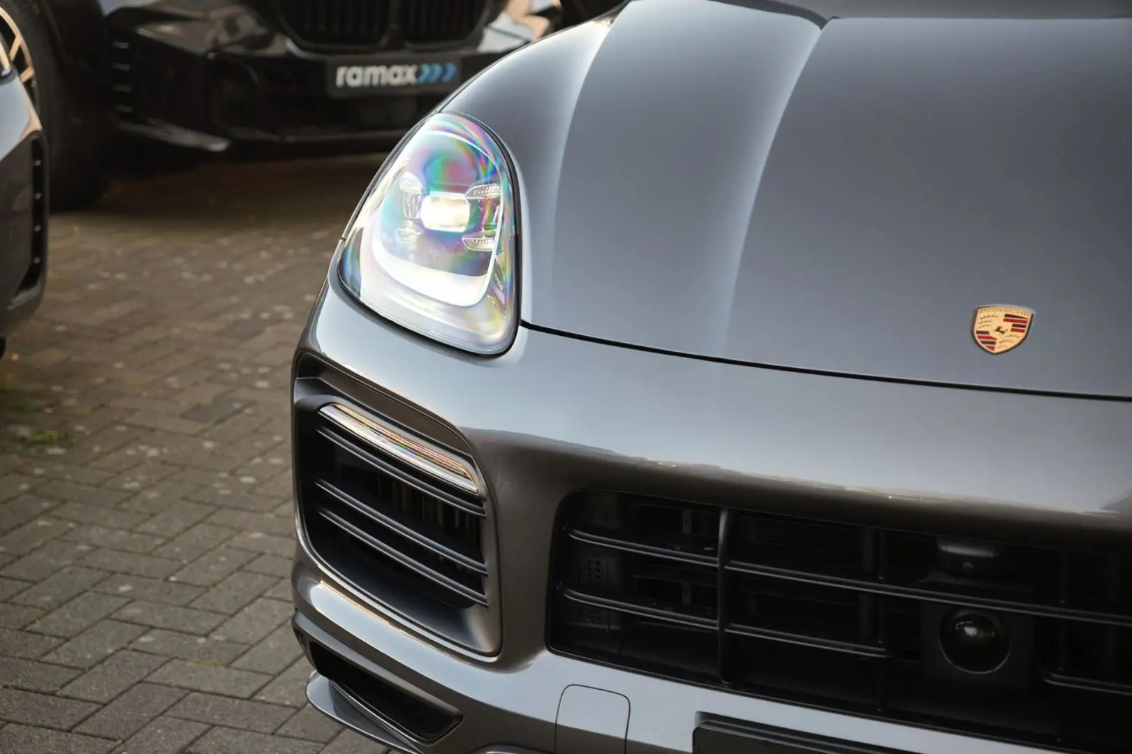 E-Hybrid Coupé  SPORTDESIGN-ACC-AHK-BOSE-21RS