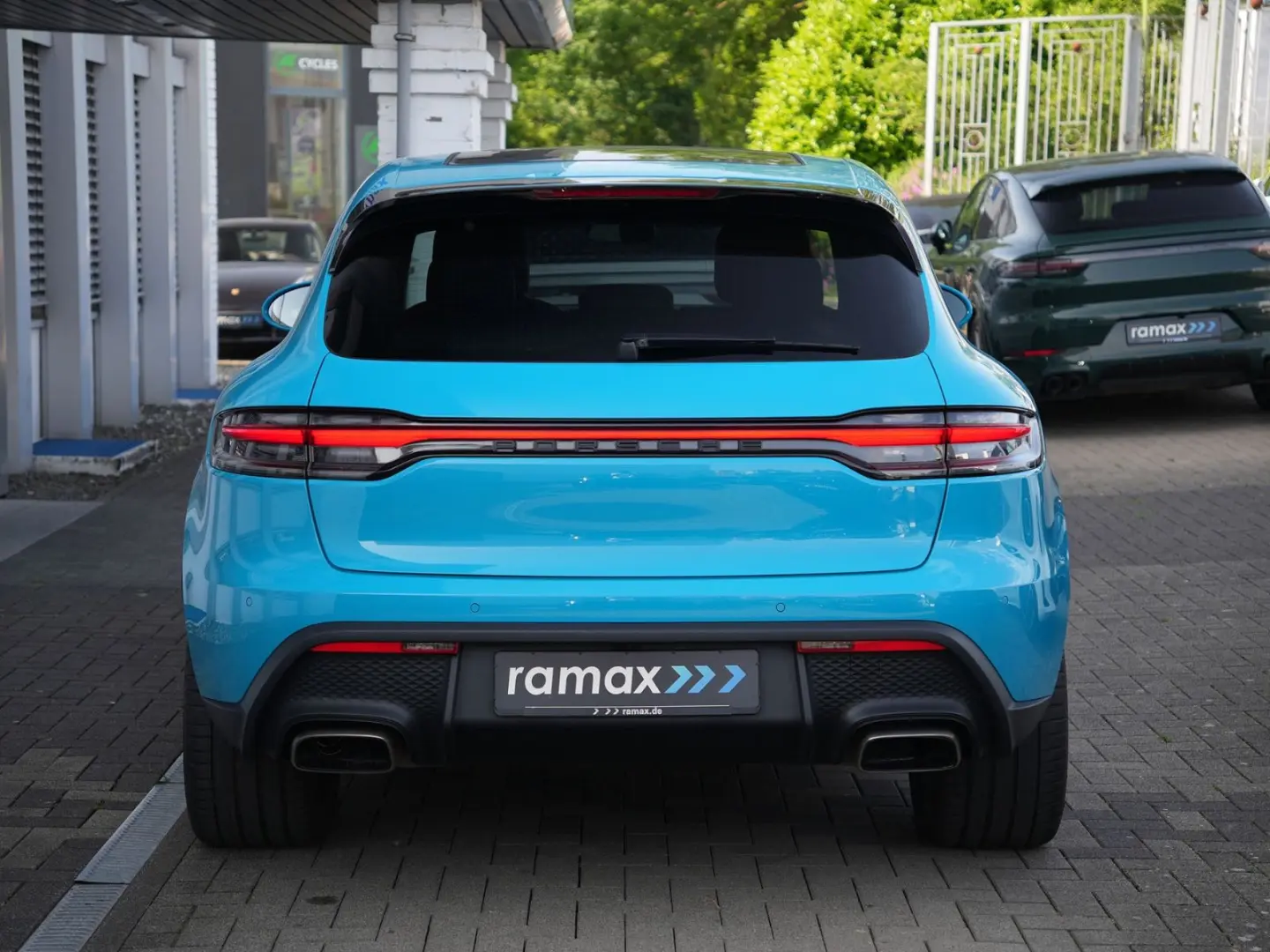 MACAN  PANO-KAMERA-21
