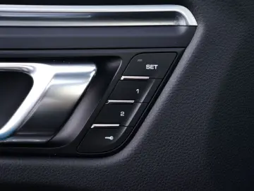 MACAN  PANO-KAMERA-21