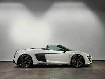 R8 Spyder performance  V10 Keramik Black ed. 20'