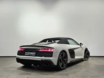 R8 Spyder performance  V10 Keramik Black ed. 20'