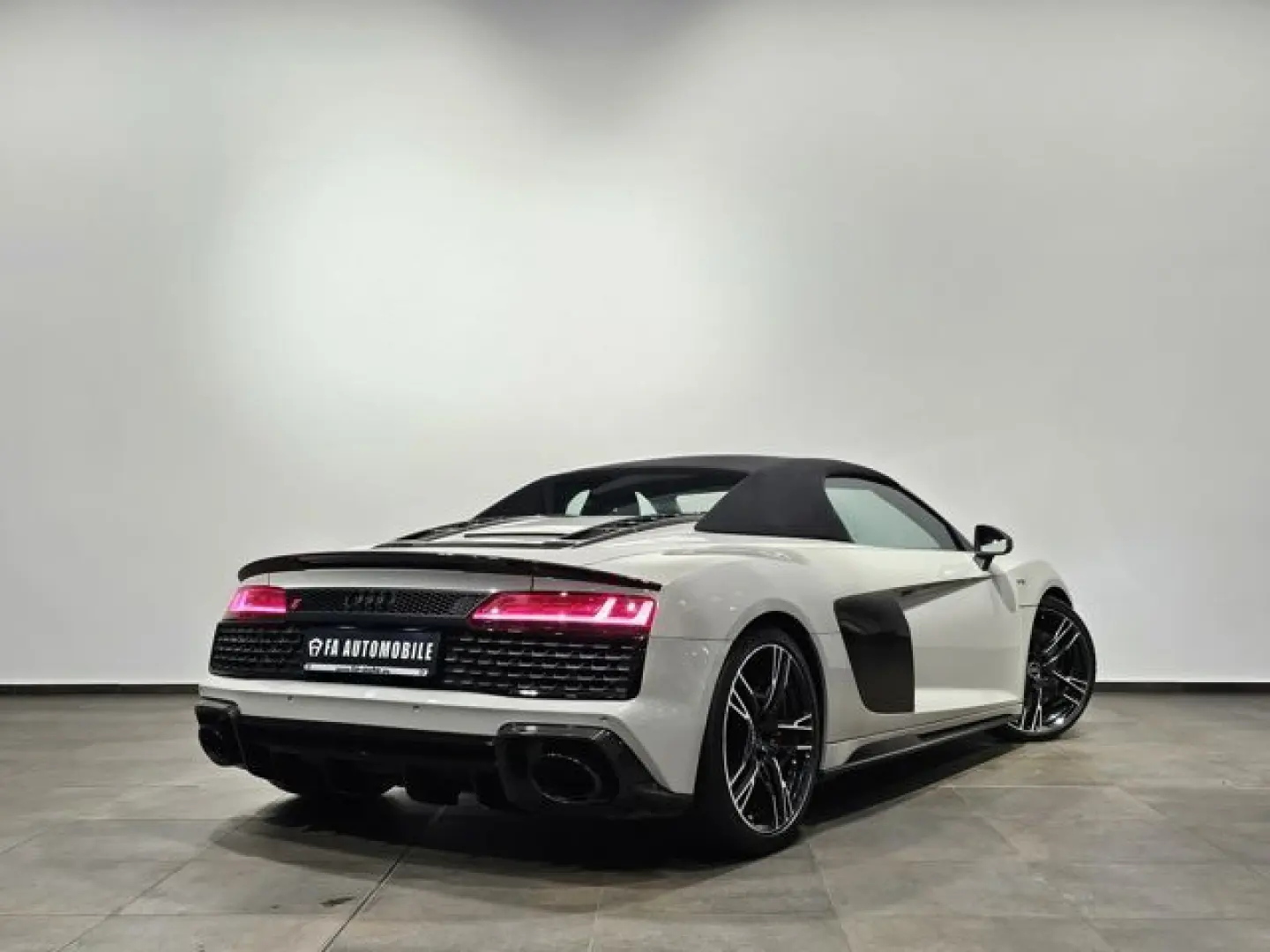 R8 Spyder performance  V10 Keramik Black ed. 20'