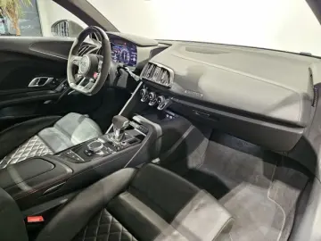 R8 Spyder performance  V10 Keramik Black ed. 20'