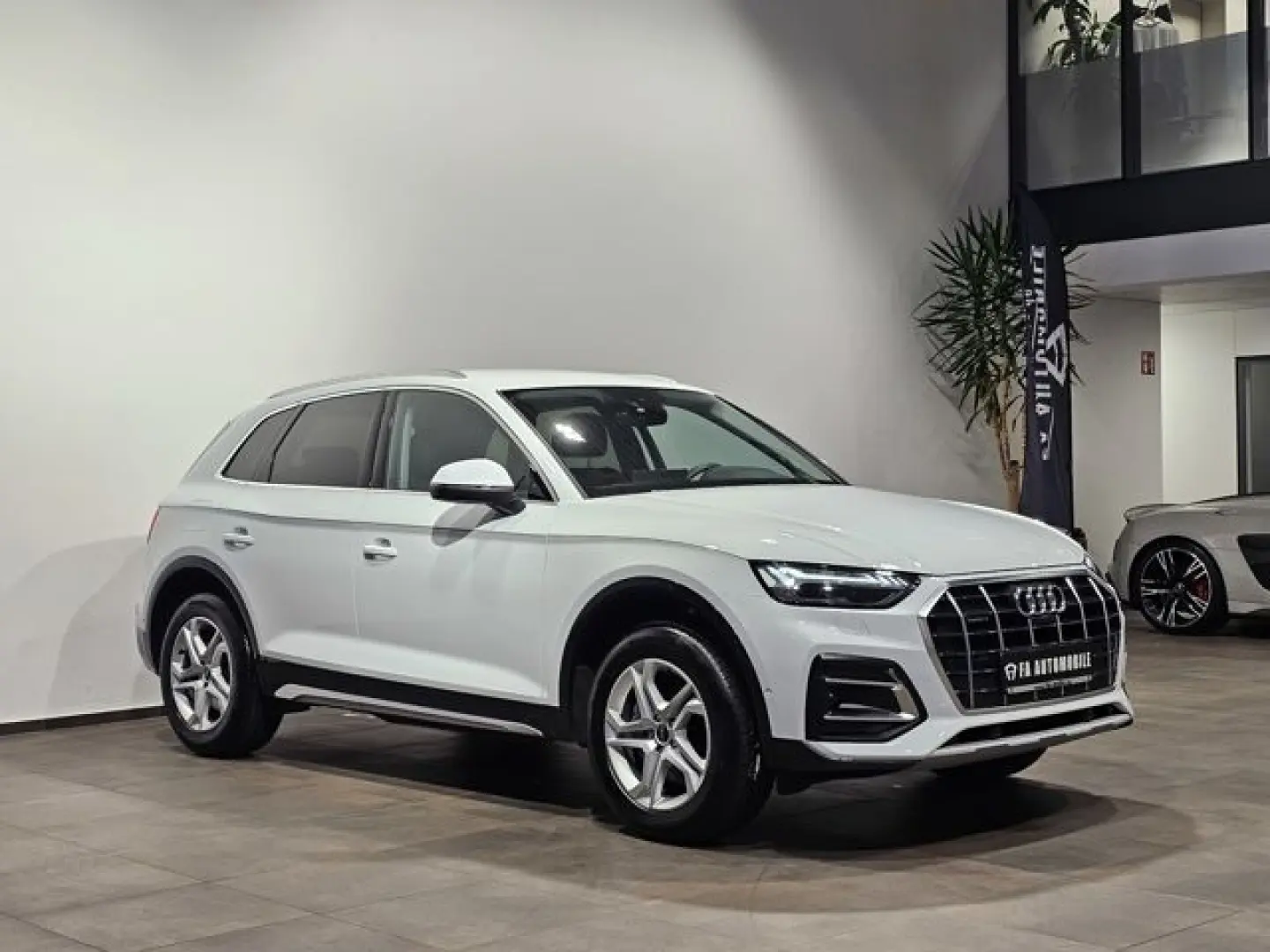 Q5 40 TDI Q. Sport Kameras Matrix Standheizung
