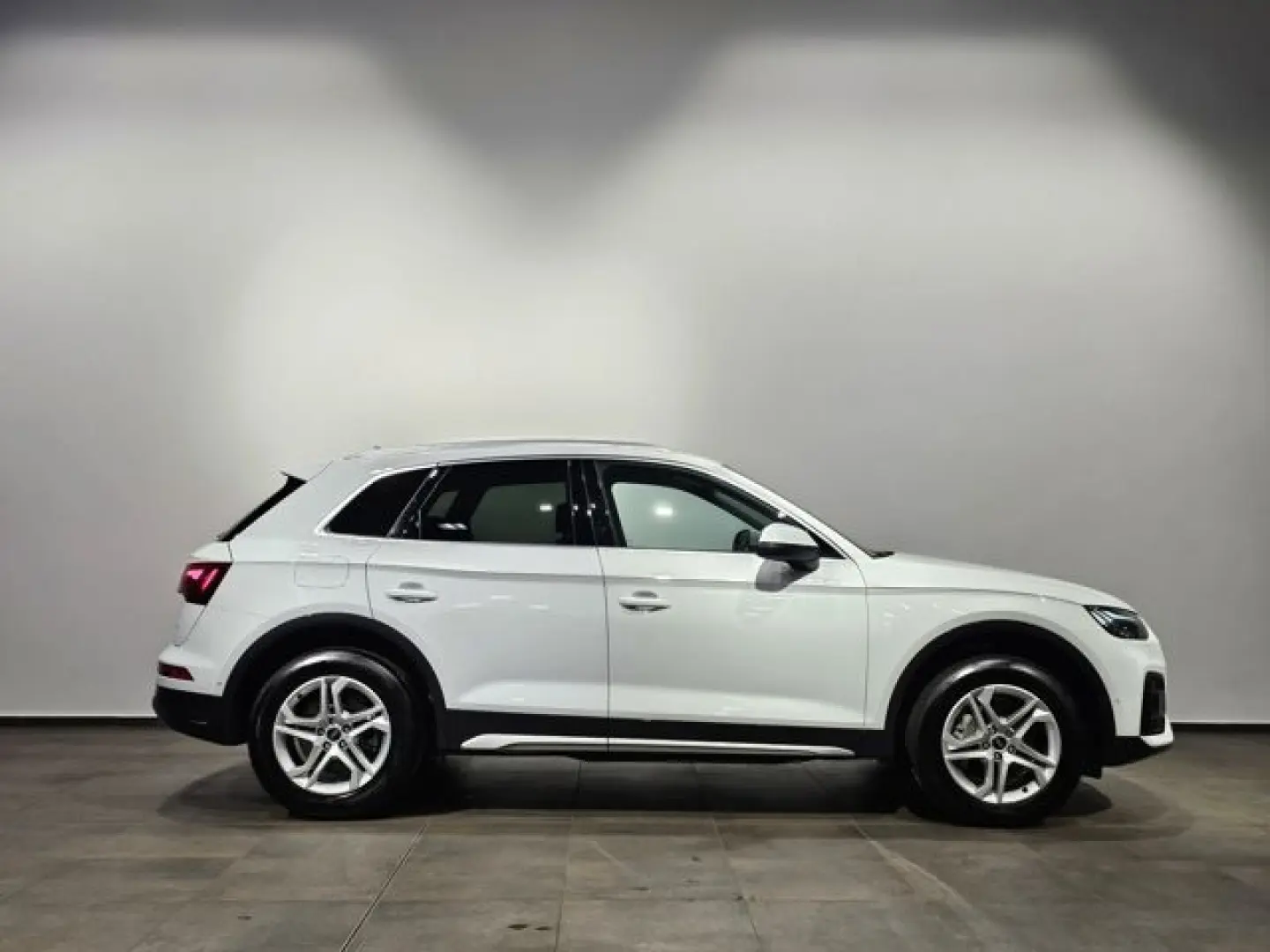 Q5 40 TDI Q. Sport Kameras Matrix Standheizung