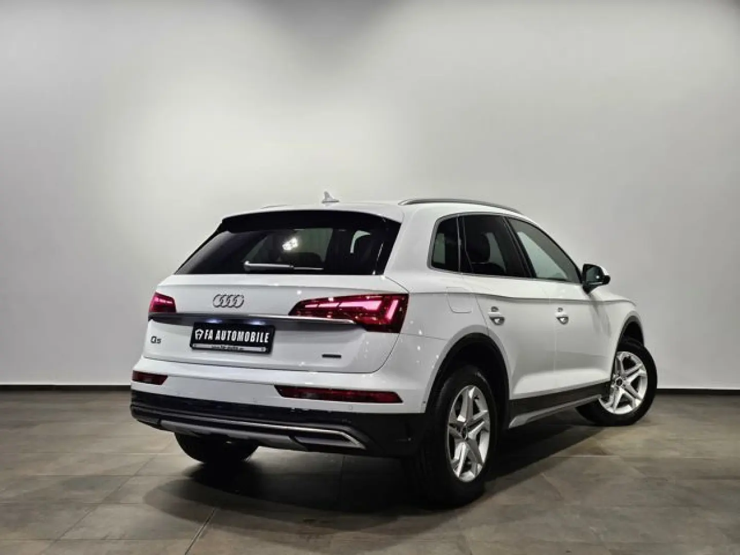 Q5 40 TDI Q. Sport Kameras Matrix Standheizung