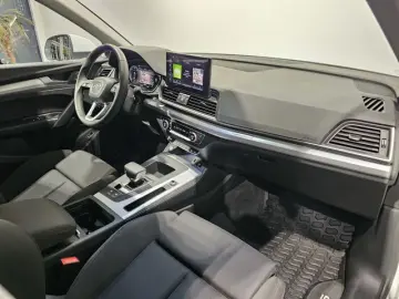 Q5 40 TDI Q. Sport Kameras Matrix Standheizung